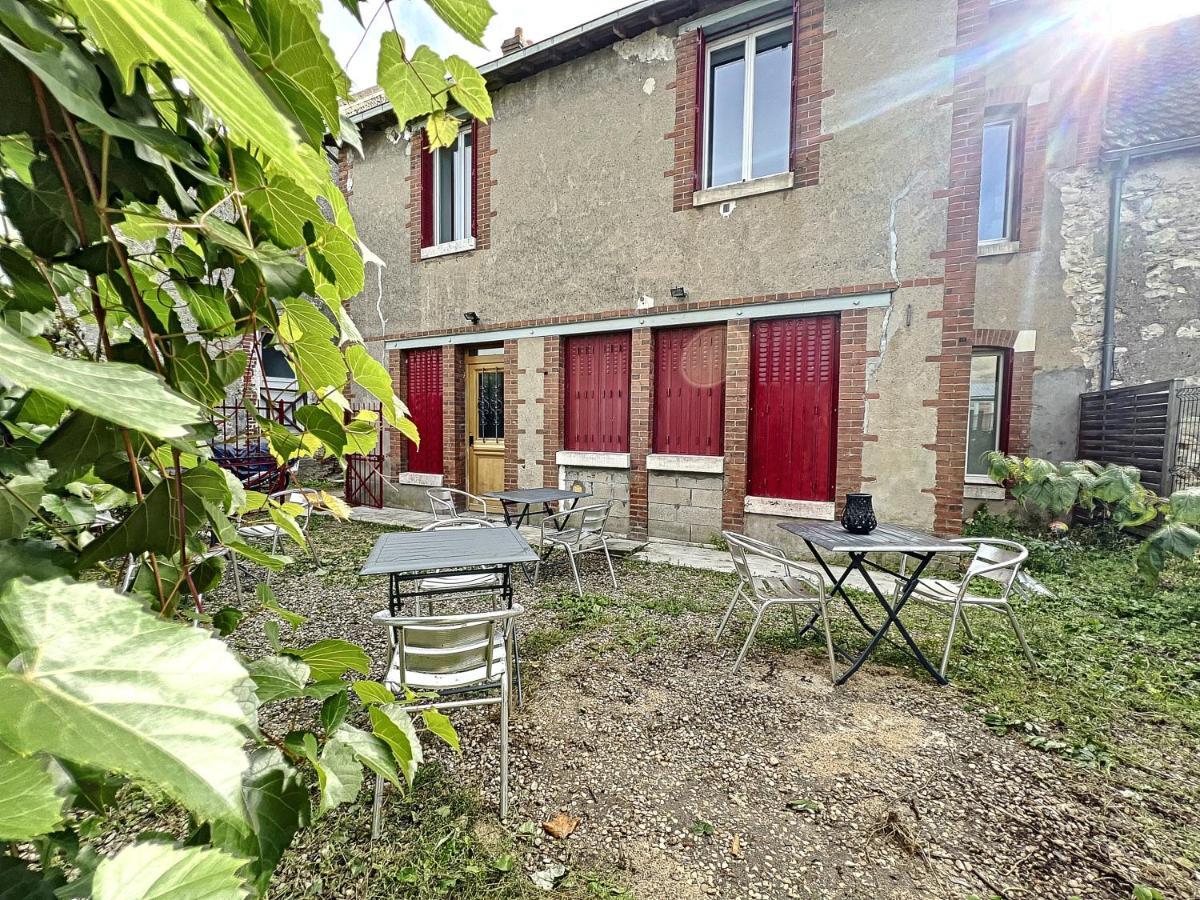 Appart Le Scandinave - Maison 1911 - Confort & Prestige Gien Extérieur photo